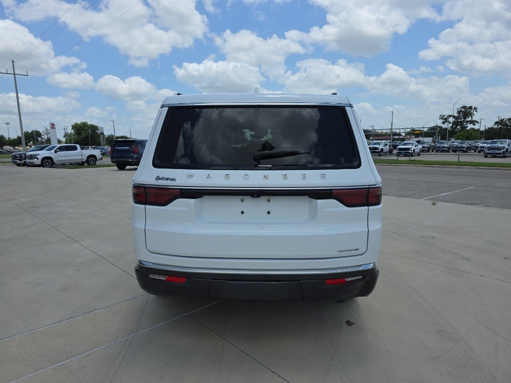 2022 Jeep Wagoneer Series II