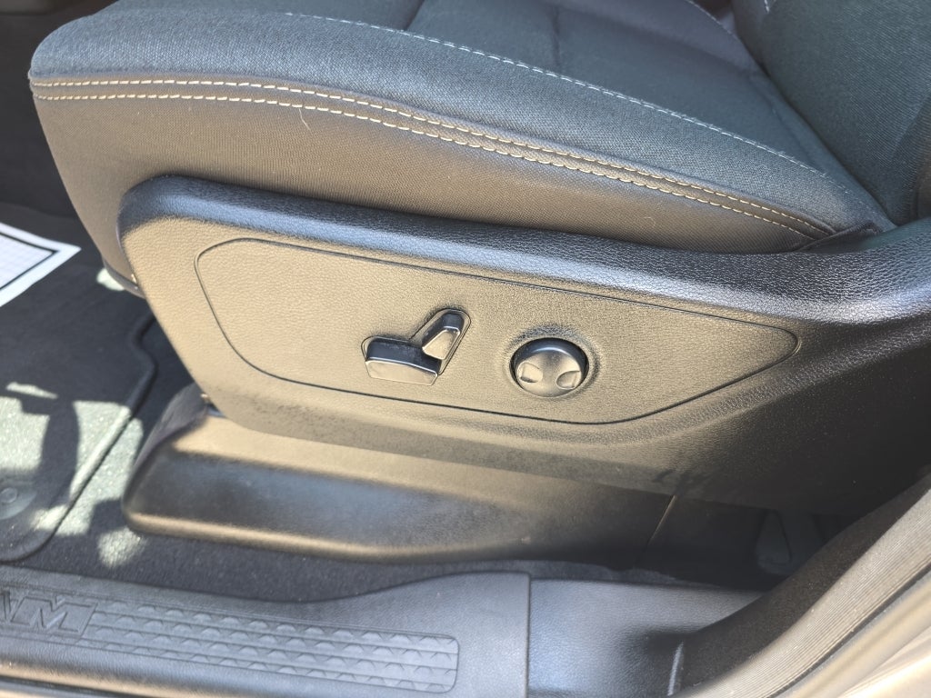 2025 RAM 1500 Lone Star