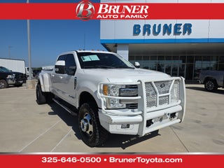 2017 Ford F-350 Lariat