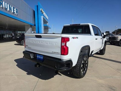 2020 Chevrolet Silverado Custom