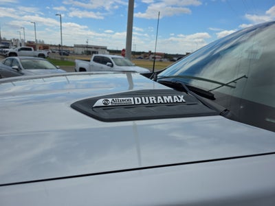 2022 Chevrolet Silverado Custom