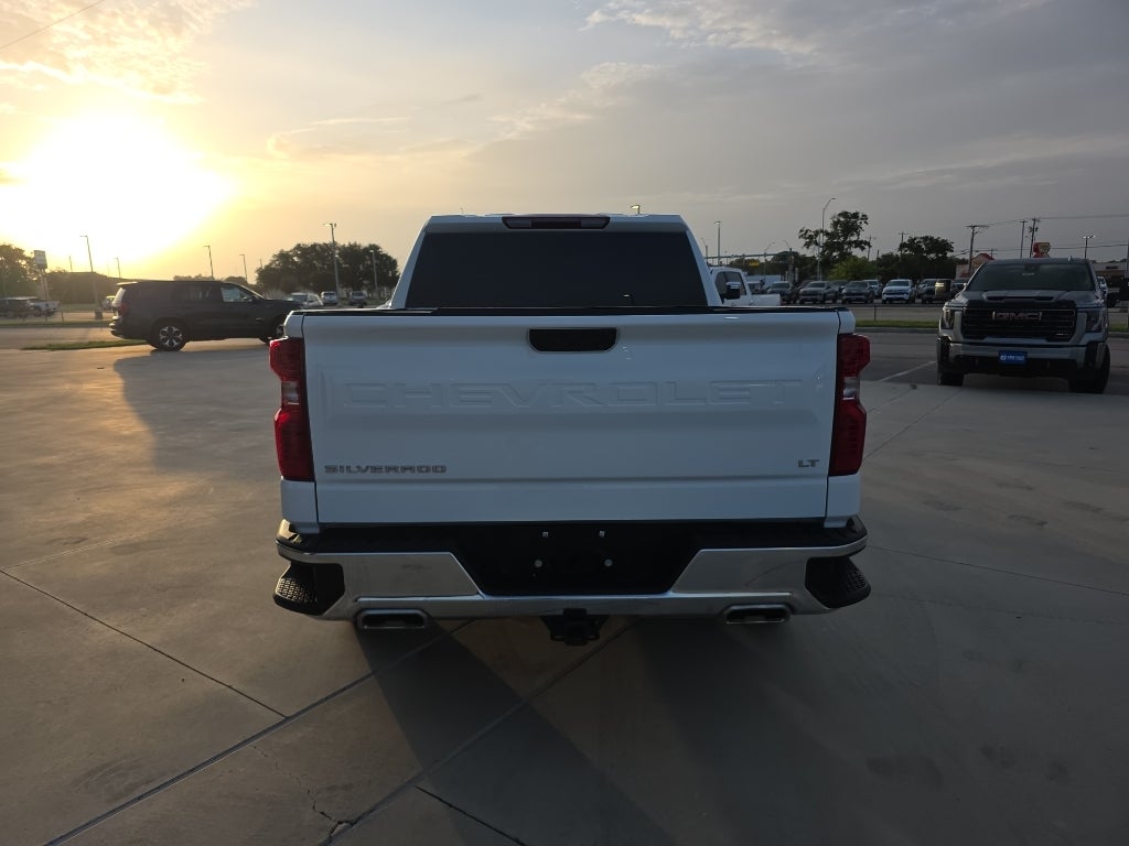 2025 Chevrolet Silverado LT