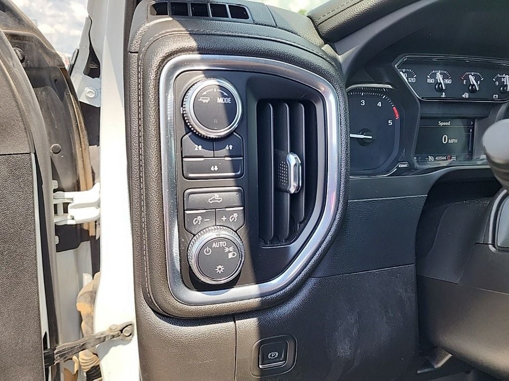 2023 GMC Sierra SLE
