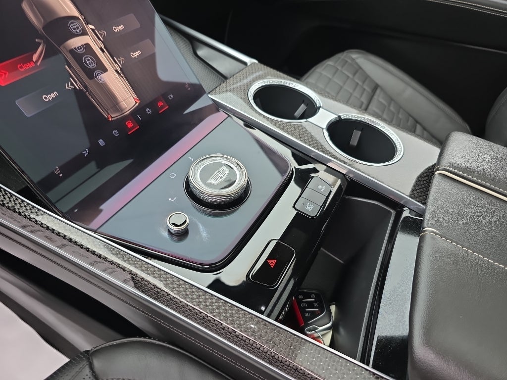 2025 Cadillac Escalade AWD V-Series