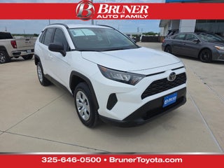 2020 Toyota RAV4 LE
