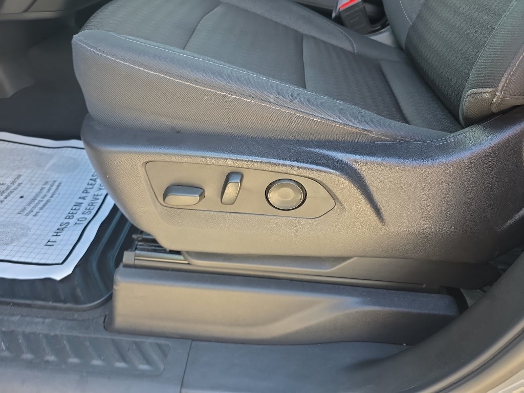 2024 Chevrolet Silverado Custom