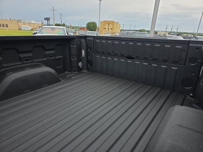 2024 GMC Sierra SLT