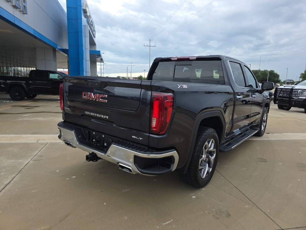 2024 GMC Sierra SLT