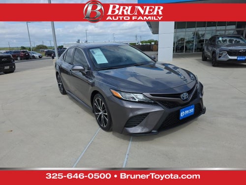 2019 Toyota Camry Hybrid SE