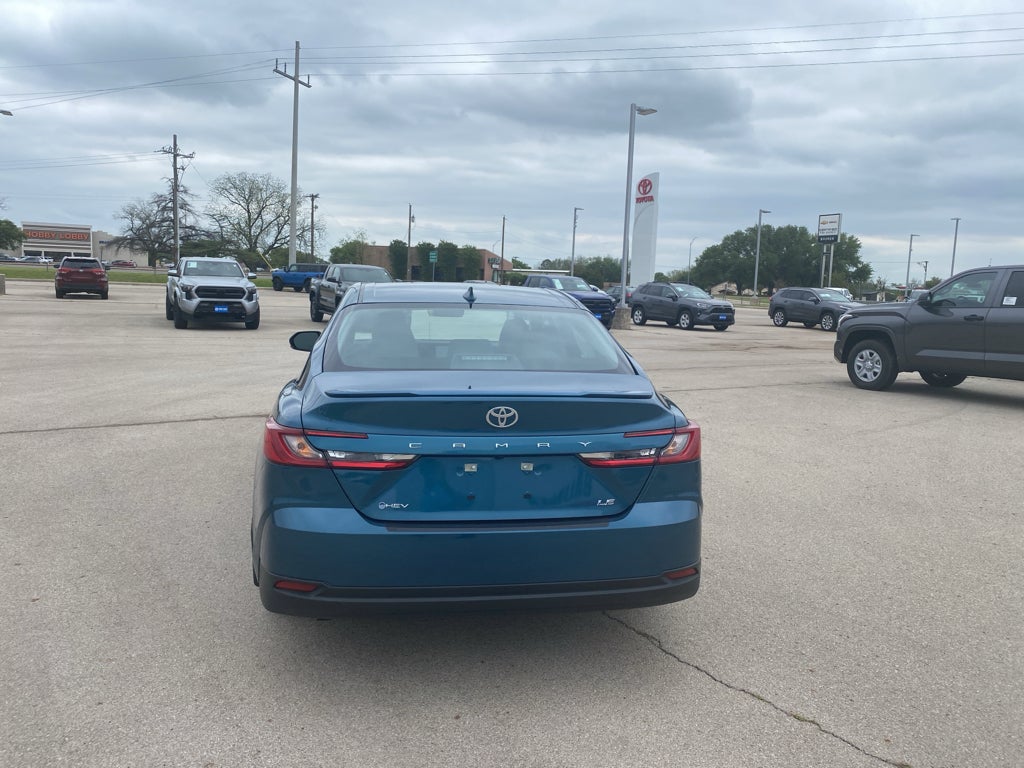 2026 Toyota Camry Hybrid LE
