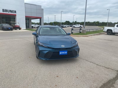 2026 Toyota Camry Hybrid LE