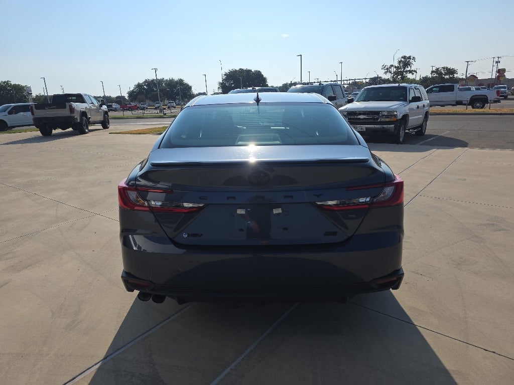 2026 Toyota Camry Hybrid SE