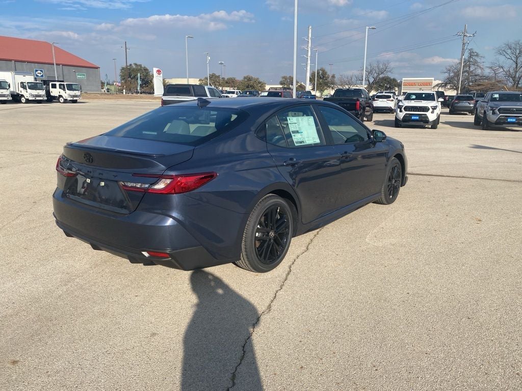 2026 Toyota Camry Hybrid SE