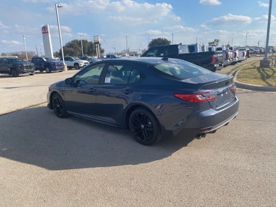 2026 Toyota Camry Hybrid SE