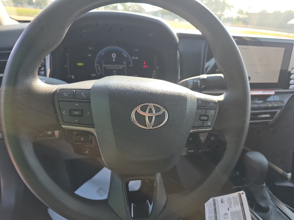 2026 Toyota Camry Hybrid LE