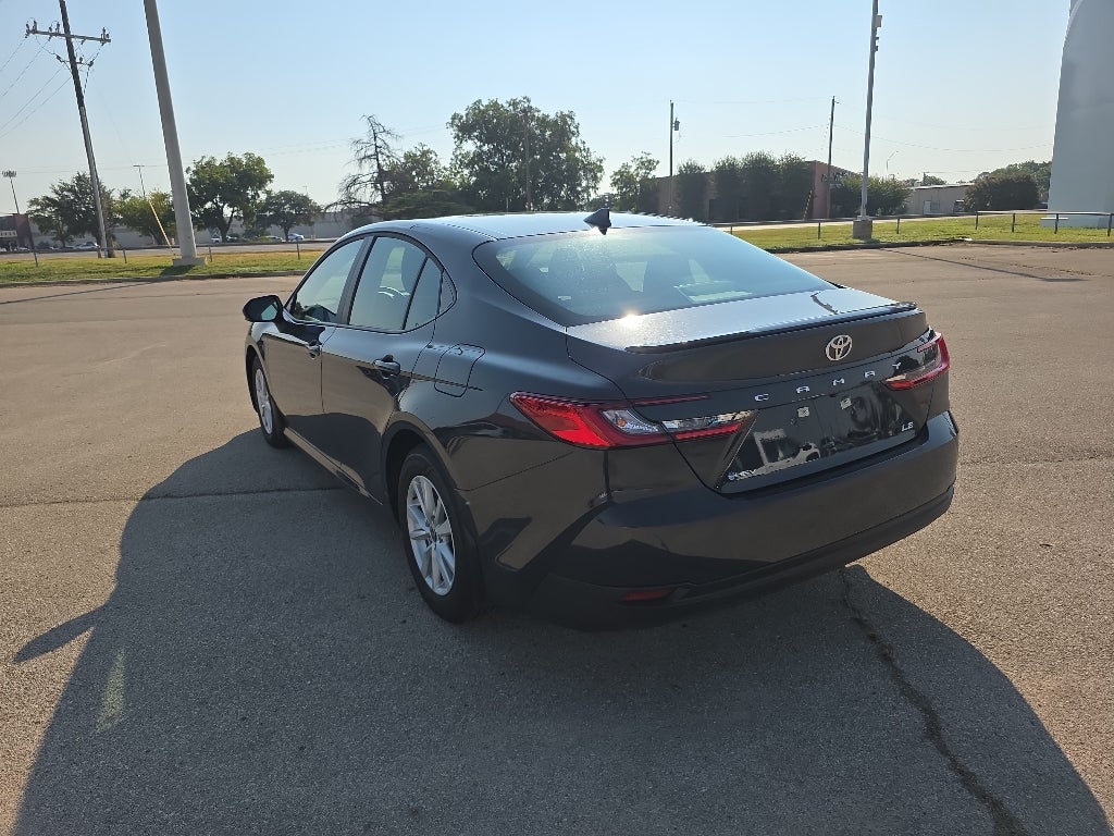 2026 Toyota Camry Hybrid LE