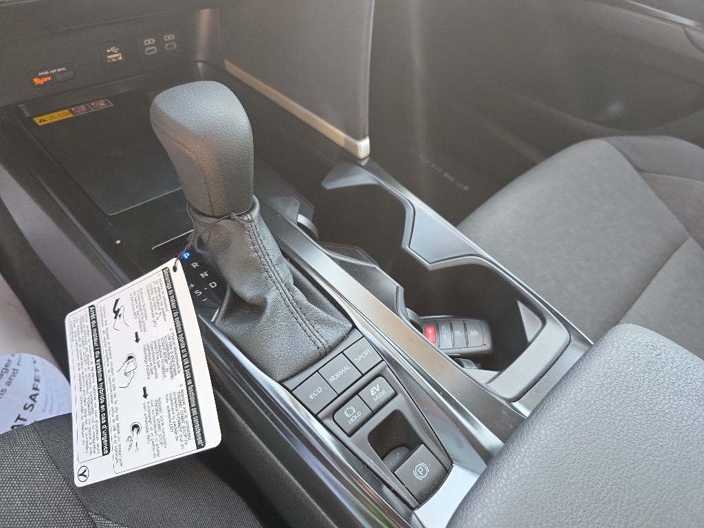 2026 Toyota Camry Hybrid LE