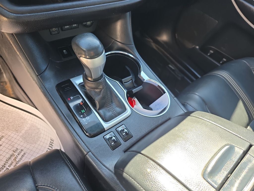 2017 Toyota Highlander SE