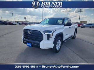 2022 Toyota Tundra 4WD SR5
