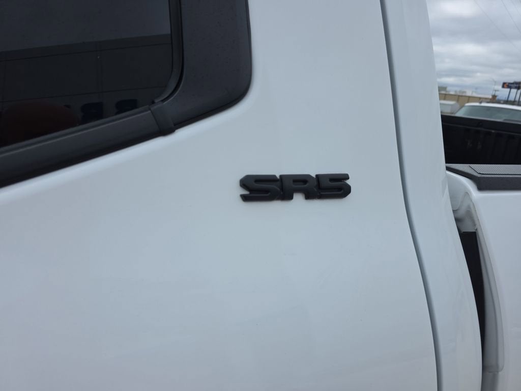 2023 Toyota Tundra 4WD SR5