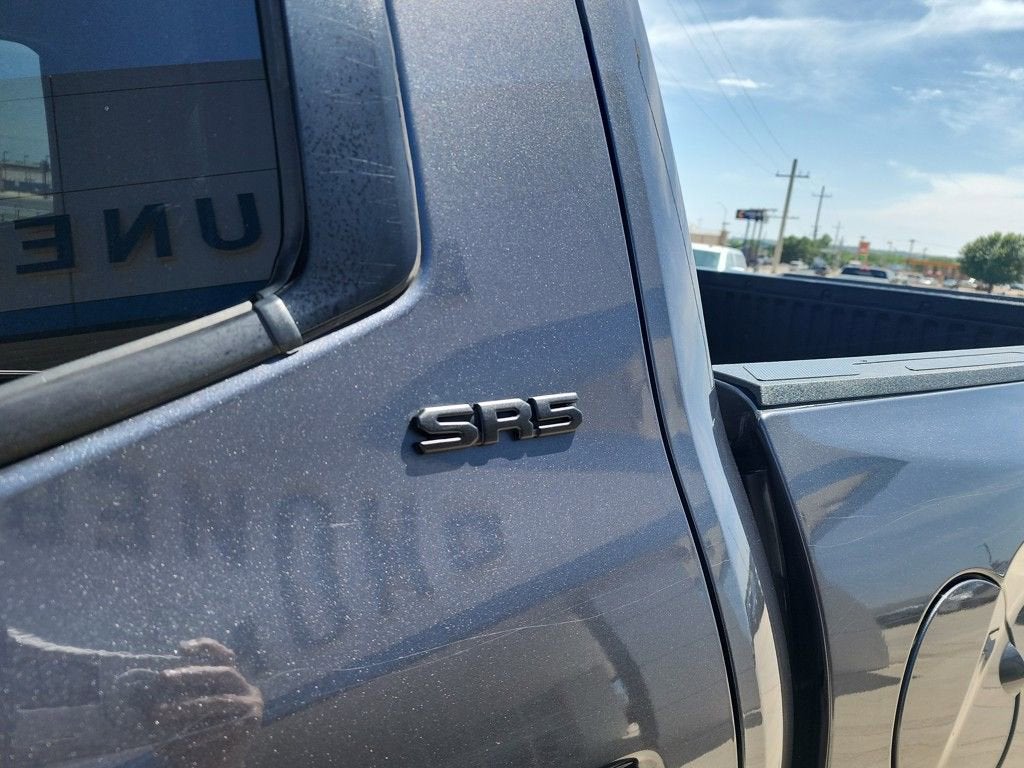 2023 Toyota Tundra 4WD SR5