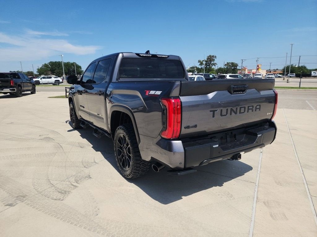 2023 Toyota Tundra 4WD SR5