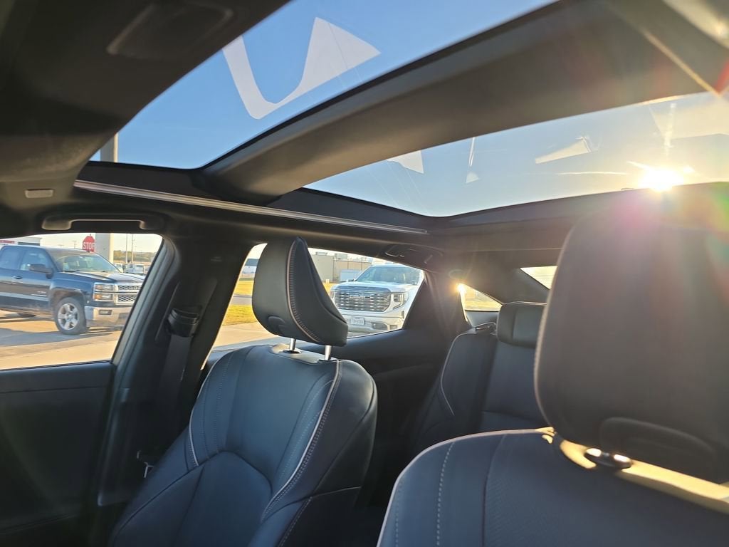 2024 Toyota Crown Platinum