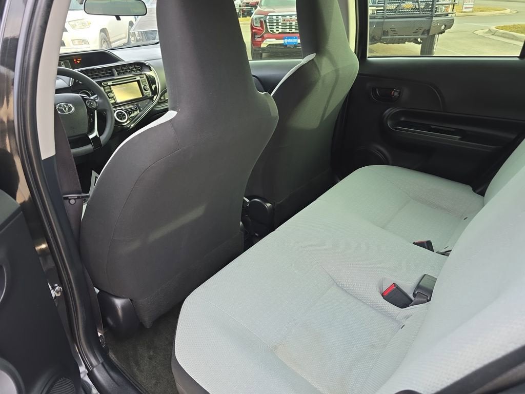 2018 Toyota Prius c Four