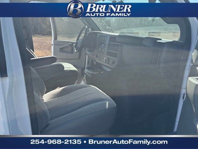 2025 Chevrolet Express Cutaway 3500 1WT
