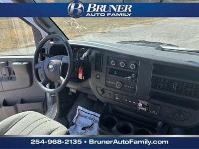 2025 Chevrolet Express Cutaway 3500 1WT
