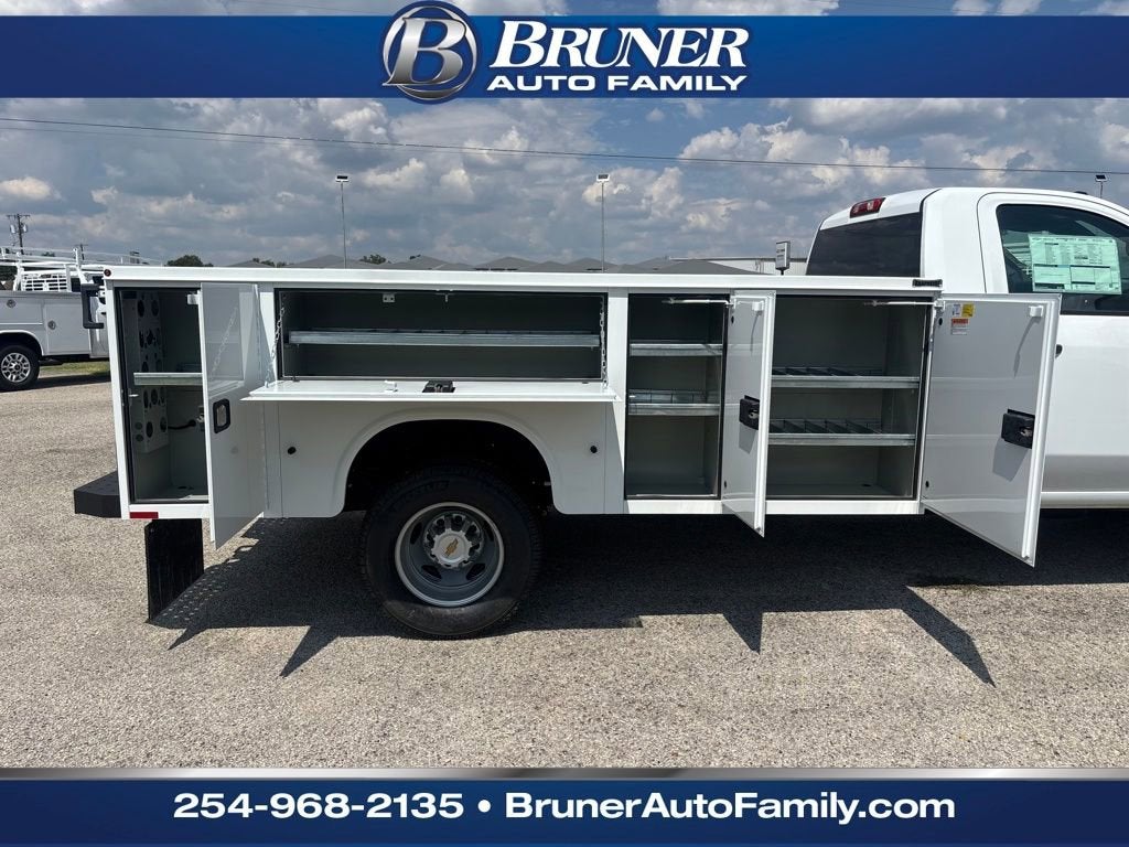 2025 Chevrolet Silverado 3500 HD Chassis Cab Work Truck