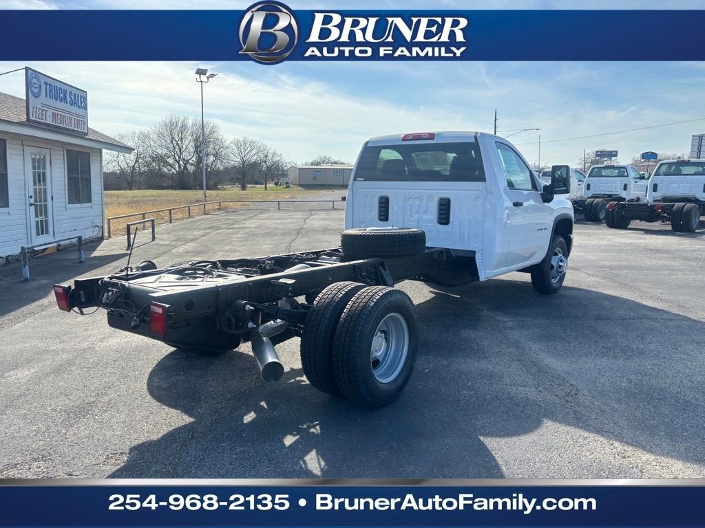 2026 Chevrolet Silverado 3500 HD Chassis Cab Work Truck