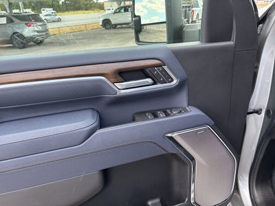 2026 Chevrolet Silverado 3500 HD High Country DRW