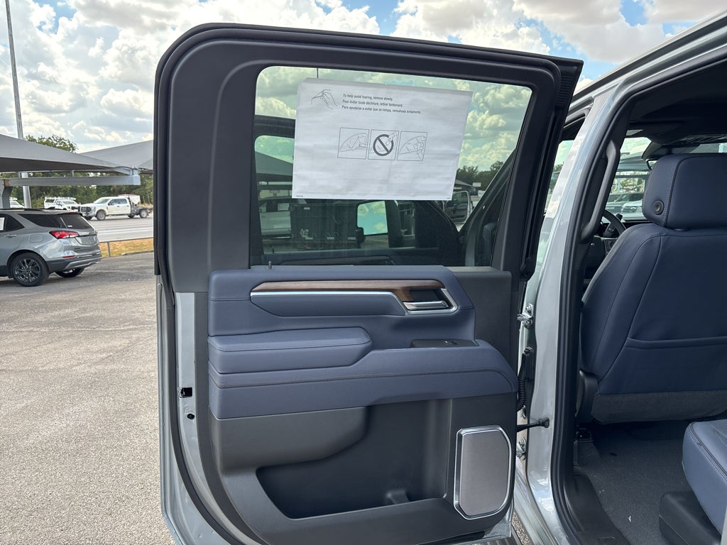 2026 Chevrolet Silverado 3500 HD High Country DRW