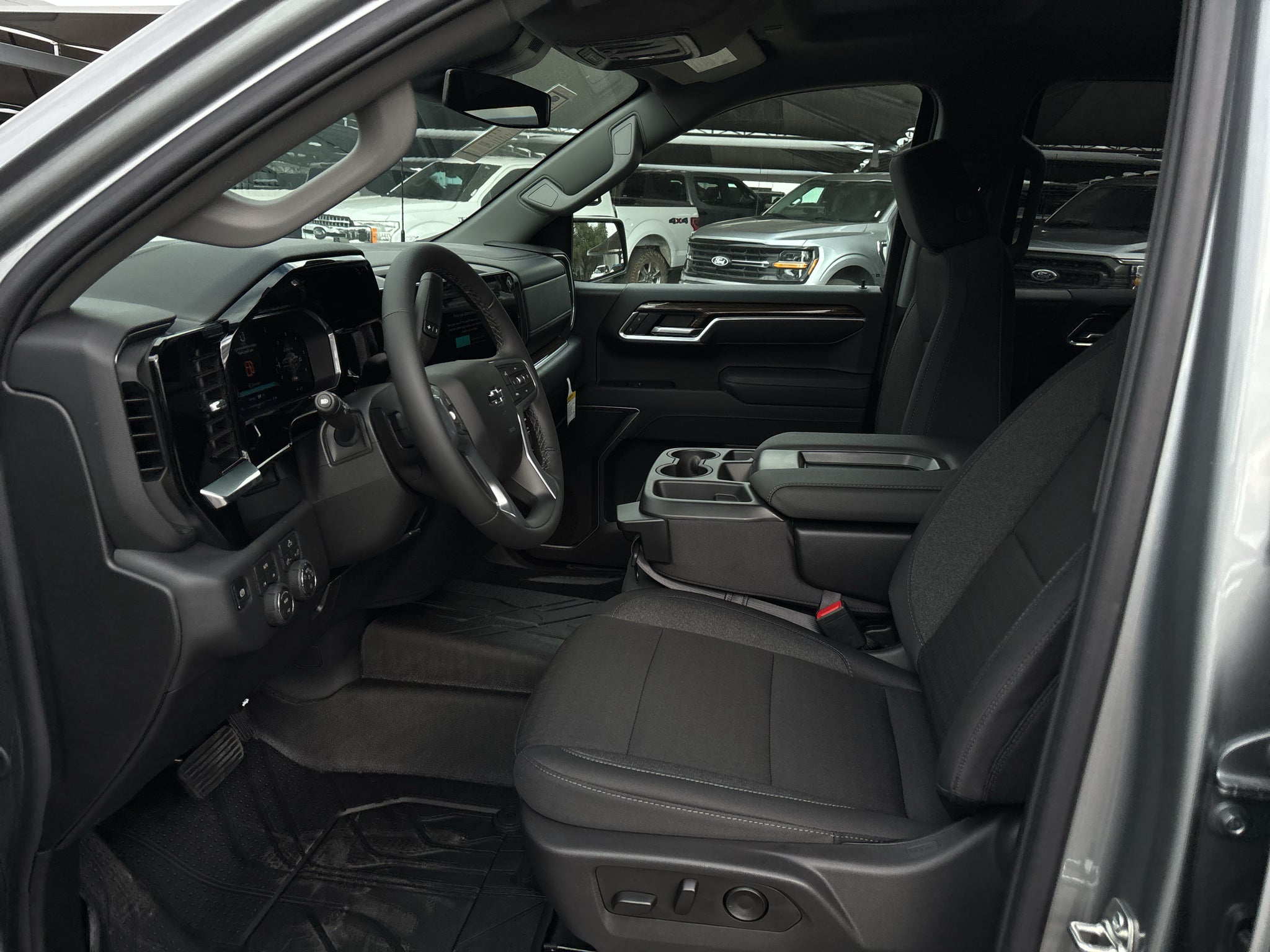 2026 Chevrolet Silverado 1500 RST - Photo 6