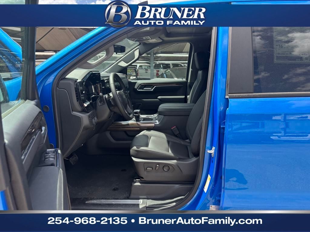 2025 Chevrolet Silverado 1500 LT Trail Boss