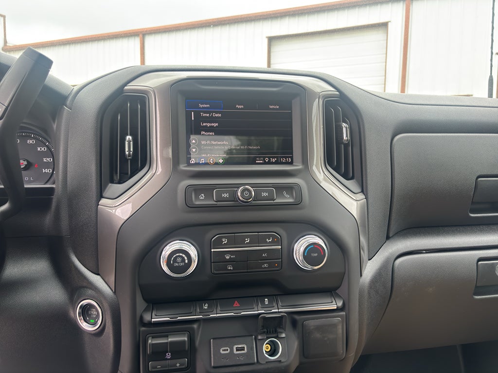 2026 GMC Sierra 3500 Chassis Cab Pro - Photo 17