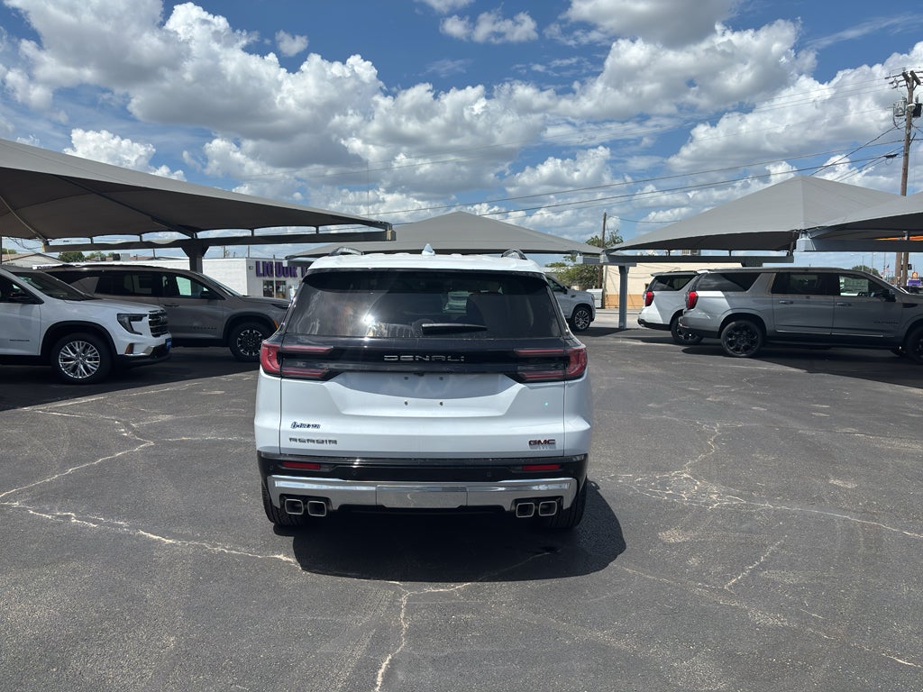 2026 GMC Acadia Denali