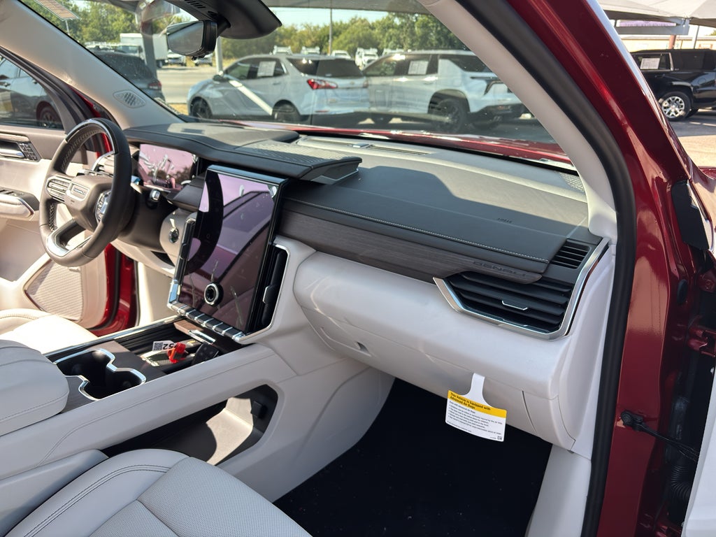 2027 GMC Acadia Denali