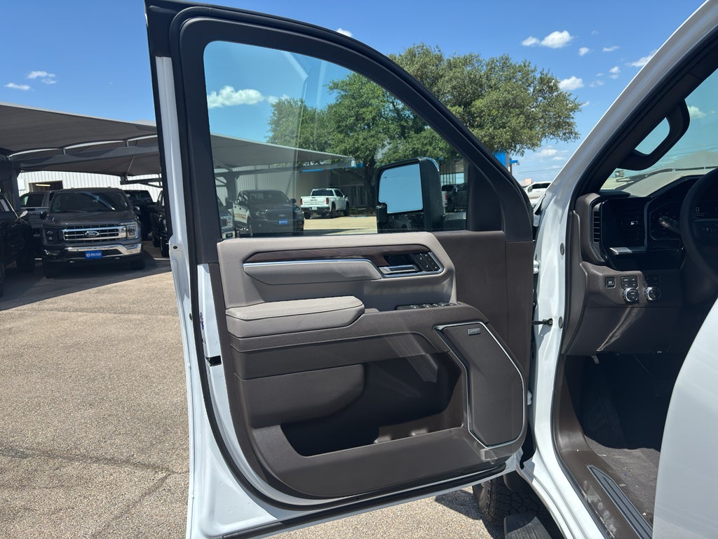 2026 GMC Sierra 2500HD SLT - Photo 11