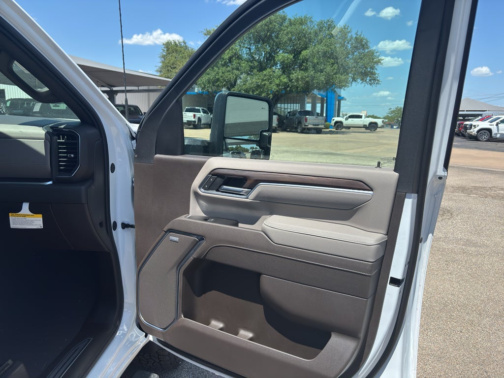 2026 GMC Sierra 2500HD SLT - Photo 16