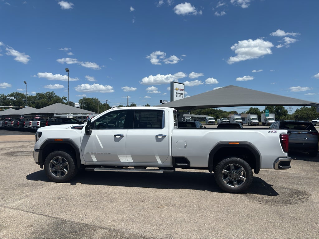 2026 GMC Sierra 2500HD SLT - Photo 9