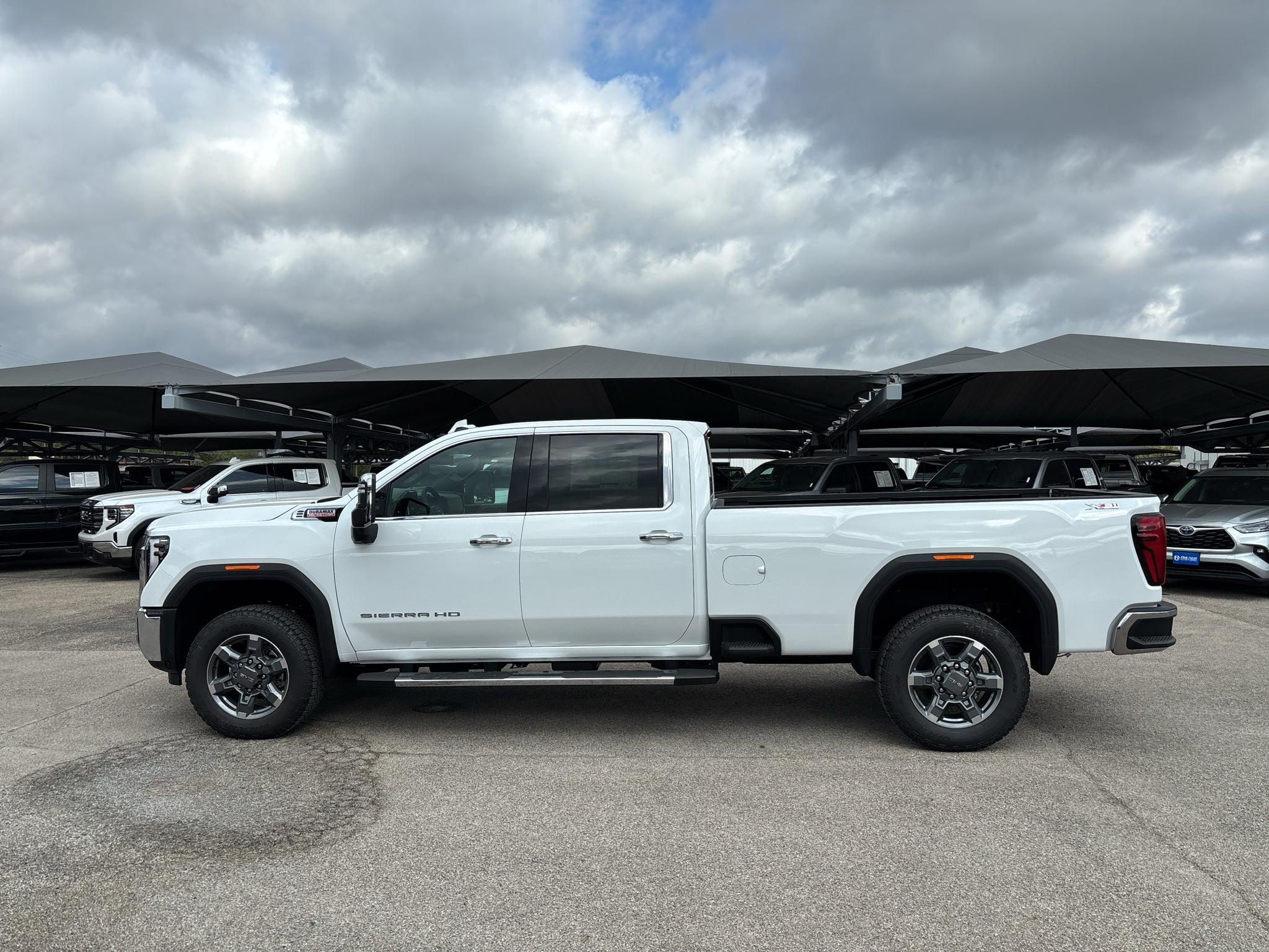 2026 GMC Sierra 3500 HD SLT