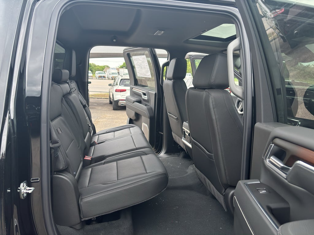 2026 GMC Sierra 3500 HD Denali DRW