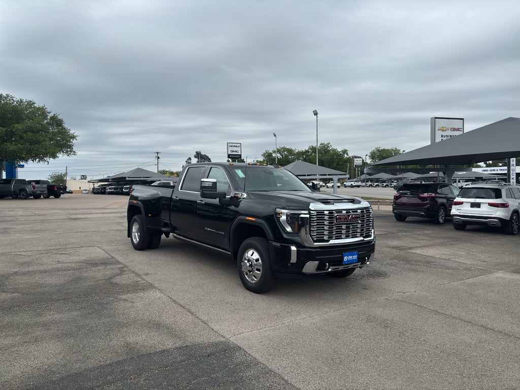 2026 GMC Sierra 3500 HD Denali DRW