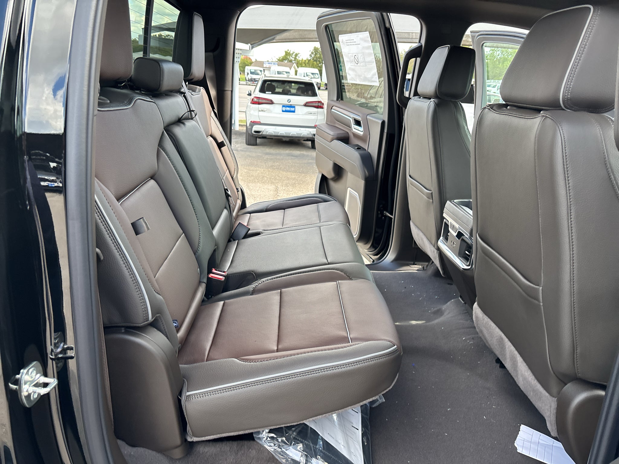 2026 GMC Sierra 3500 HD Denali DRW
