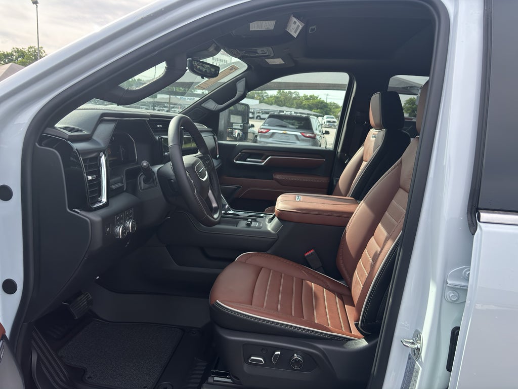 2026 GMC Sierra 2500HD Denali Ultimate - Photo 12