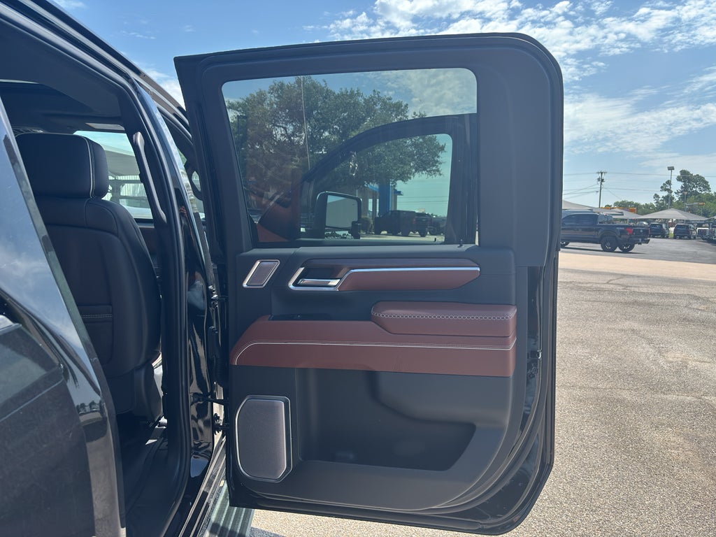 2026 GMC Sierra 2500HD Denali Ultimate - Photo 19