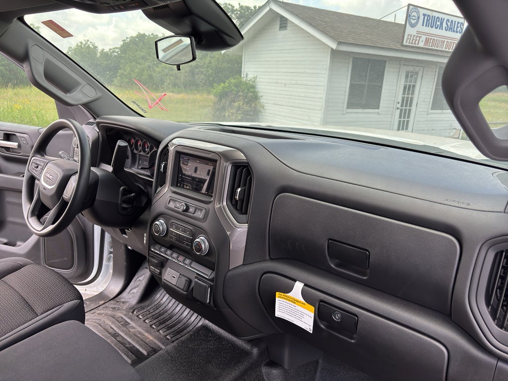 2025 GMC Sierra 1500 Pro