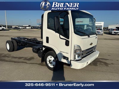 2025 Chevrolet Low Cab Forward 3500 1WT
